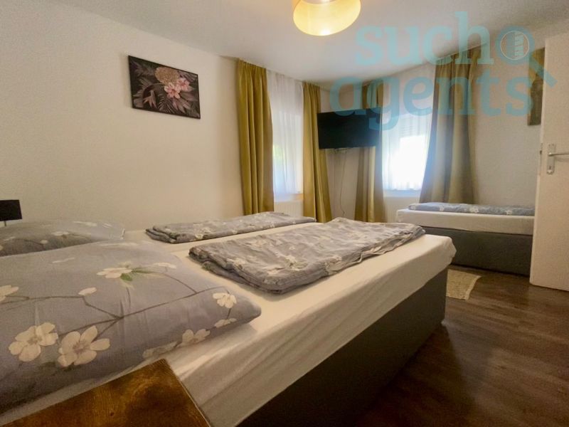 Neuwertiges Mehrfamilienhaus mit 3 Wohneinheiten in ruhiger Lage /  / 8020&nbsp;Graz / Bild 4