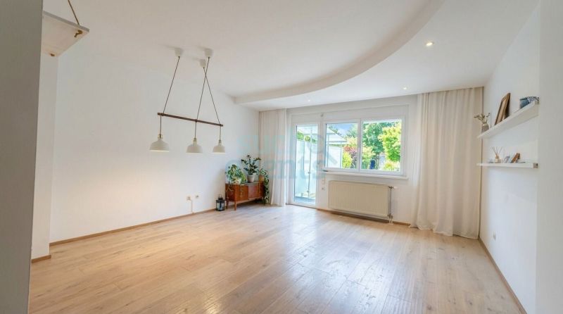 Neuer Preis! Top modernisiertes Reihenhaus mit gro�em Garten, Garage & 6-Zimmer /  / 4020&nbsp;Linz / Bild 3