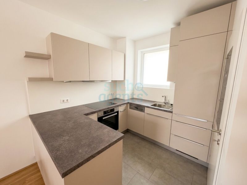 Wie 1-Bezug (BJ 2019): Wohnung in Steyregg mit großer West-Loggia, Miele Küche, Lift & Top-Anbindung / / 4221 Steyregg / Bild 2