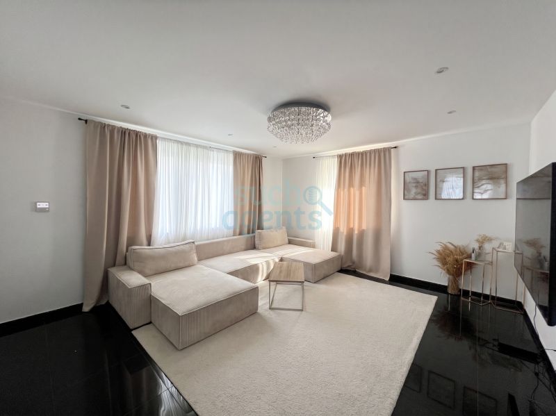 Gro�z�giges, saniertes Familienhaus mit Terrasse, Garten und Blick auf die Burg Neulengbach /  / 3040&nbsp;Neulengbach / Bild 1