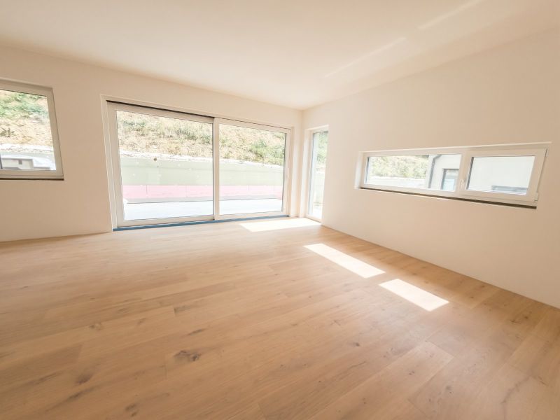 Garage & 2 Stellplätze, Keller - Schlüsselfertig - Erstbezug mit Garten und vieles mehr...