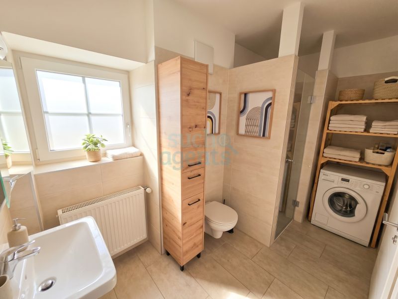 Fast neuwertige Dachgeschosswohnung mit gro�er Dachterrasse, viel Platz, Garage & Weitblick /  / 4372&nbsp;Sankt Georgen am Walde / Bild 3