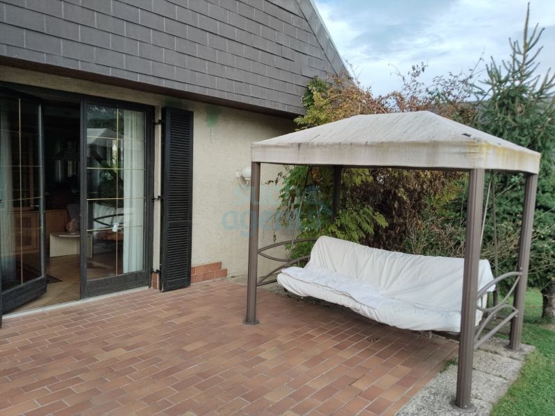 Einfamilienhaus in TOP Lage mit groem Garten und jede Menge Ausbaupotential /  / 8054 Graz / Bild 1