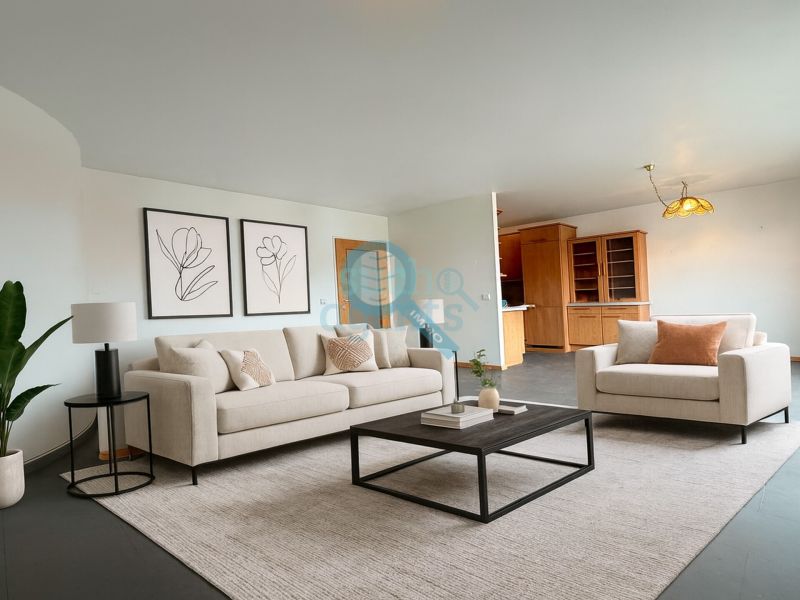 Helle Dachgeschosswohnung mit 3 Zimmern und 2 Terrassen- ca. 73 m²