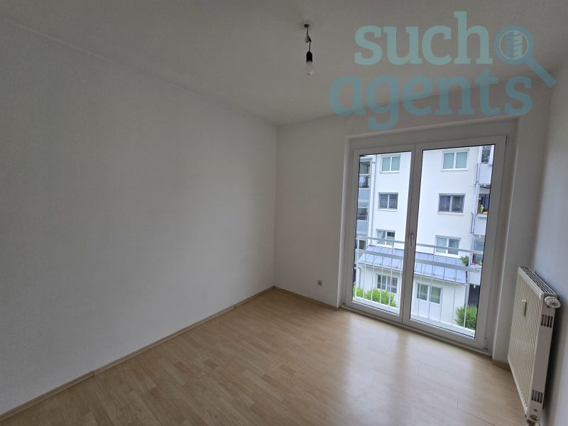 Helle 3--Zimmer Wohnung mit Balkon und ruhiger Lage in Pucking /  / 4055 Pucking / Bild 2