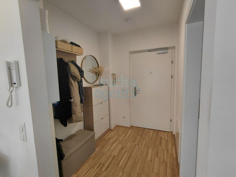 Neuwertige Gartenwohnung mit Terrasse und eigenem Garten im Herzen von Graz / / 8020 Graz / Bild 3