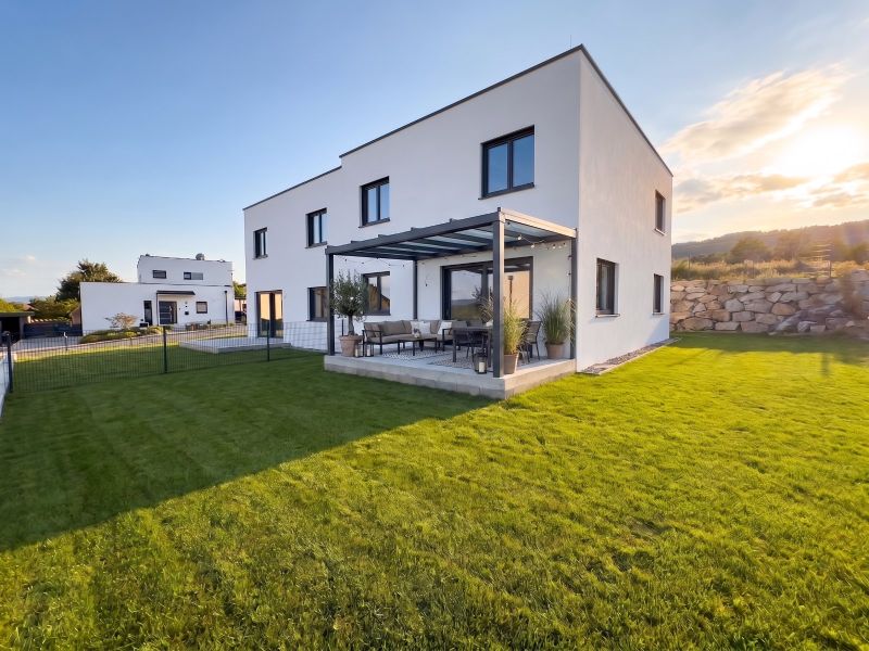 Noch ein Haus verf�gbar - Ruhige Wohnsiedlung ? Energieeffiziente Neubau-Doppelhaush�lfte