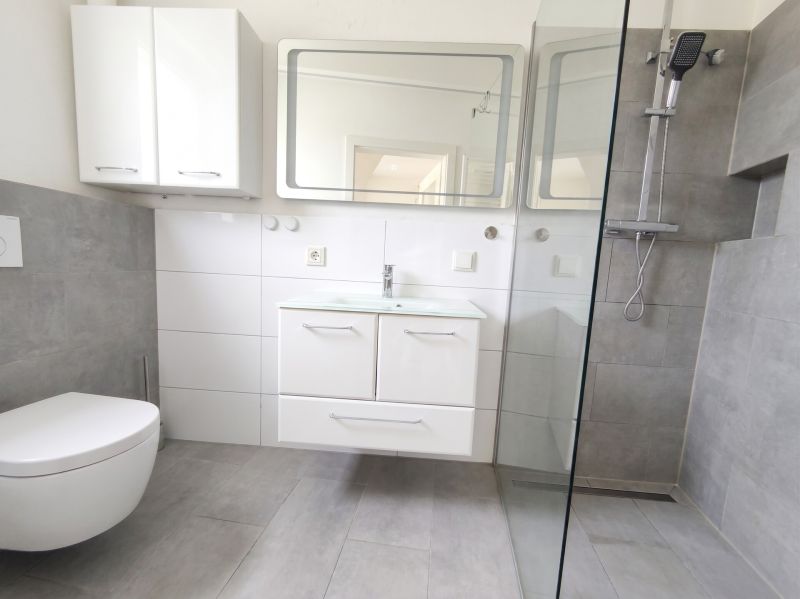 Platz f�r die ganze Familie: Modernisiertes 6-Zimmer-Haus mit Garten und Balkon /  / 3100&nbsp;St. P�lten / Bild 2