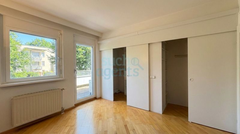 Top modernisiertes Reihenhaus mit gro�em Garten, Garage & 6-Zimmer /  / 4020&nbsp;Linz / Bild 4