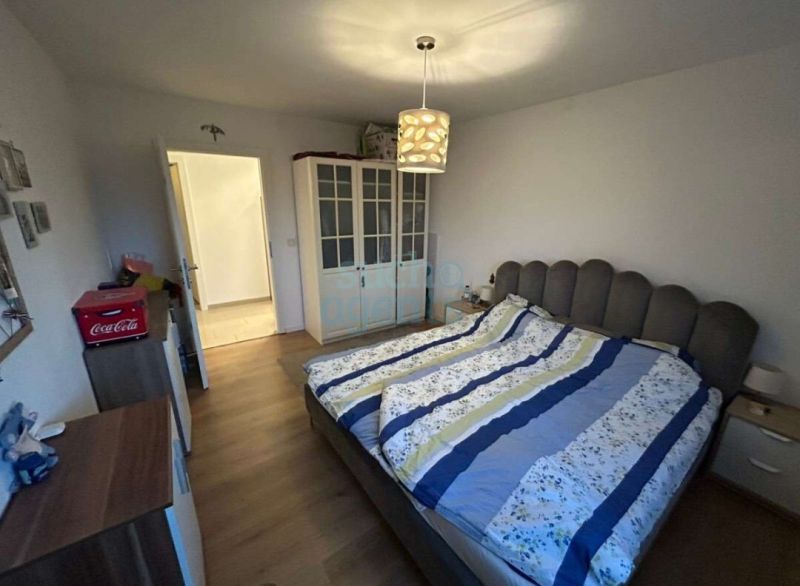 Sanierte 3-Zimmer-Wohnung mit zwei Terrassen in Top Lage /  / 8041 Graz / Bild 3