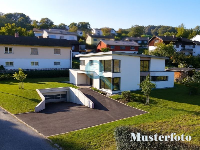 Baugrund am Gr�ndberg | Genehmigtes Mehrfamilienhaus-Projekt, erschlossen & kein Bauzwang