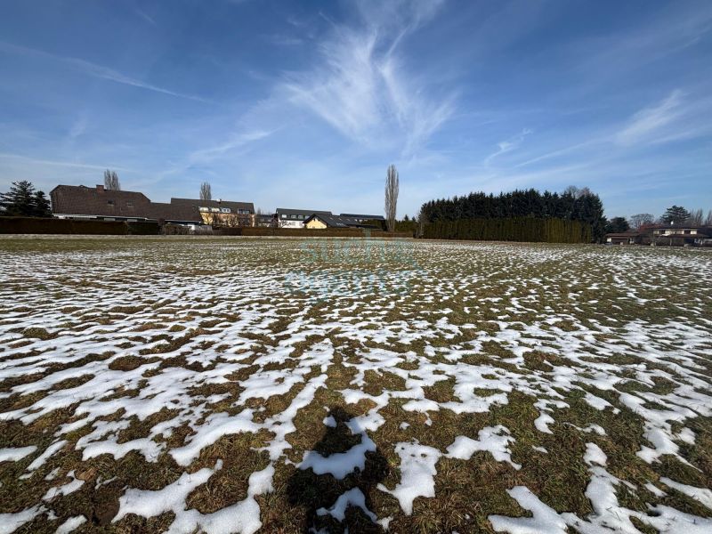 Eben gelegenes Baugrundst�ck in ruhiger Wohnlage