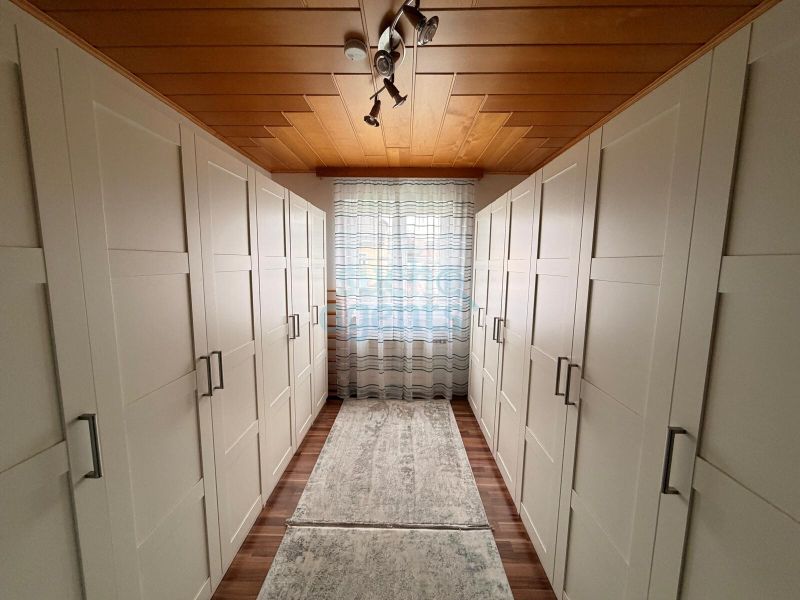 Viel Platz zum Leben: Mehrgenerationenhaus mit Garten, Wellness & Top-Lage /  / 4341 Arbing / Bild 2