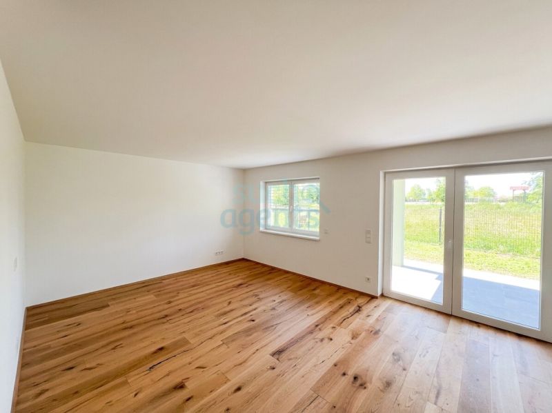 Neue Doppelhaush�lfte in ruhiger Wohnsiedlung /  / 3300&nbsp;Amstetten / Bild 1