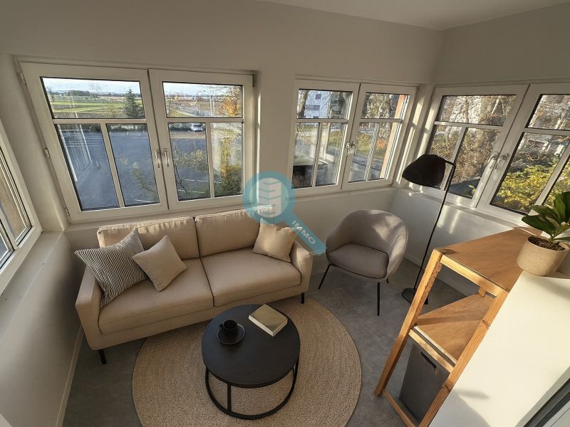 Renovierte 4-Zimmerwohnung mit ca. 233 m² Eigengarten und zwei Stellplätzen ? Nähe Haid-Center / / 4053 Haid / Bild 1