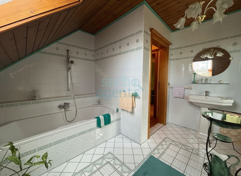 Charmantes Einfamilienhaus mit alpinem Flair - 5 Zimmer - Gro�er Garten /  / 8563&nbsp;Ligist / Bild 3