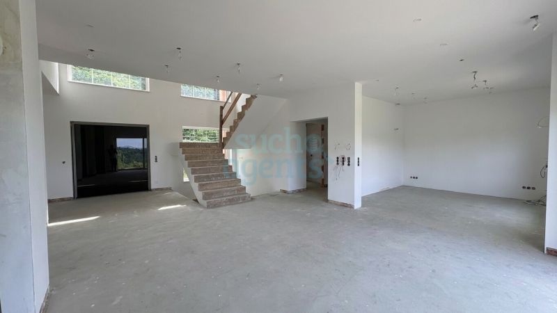 Traumhaus zum Fertigstellen ? Belagsfertiger Neubau mit Pool und Panoramablick auf ca. 3000 m2 Grund /  / 8504&nbsp;Zwaring / Bild 2