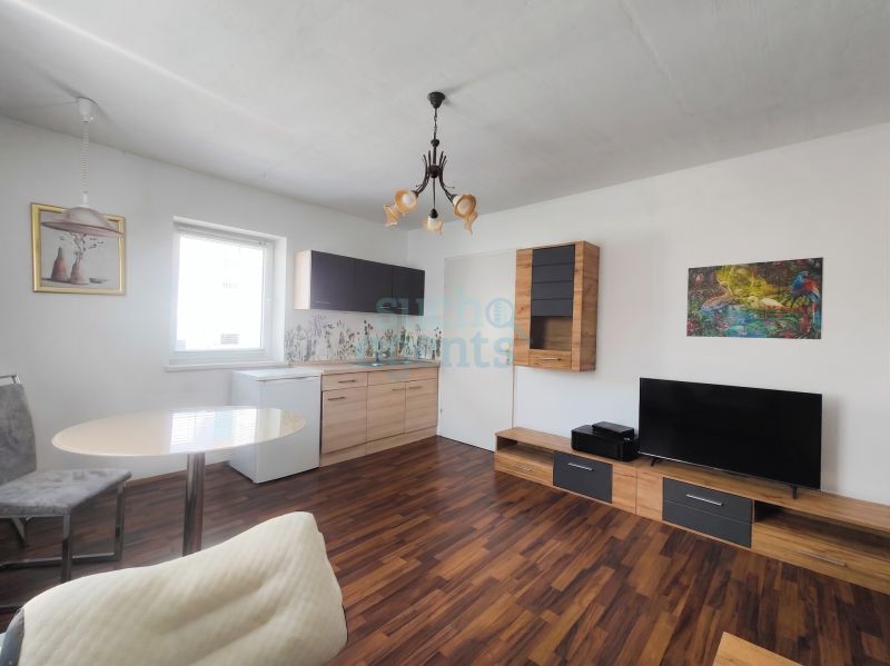 Vermietete 2-Zimmer-Wohnung mit Stellplatz ? ideal als Anlegerwohnung