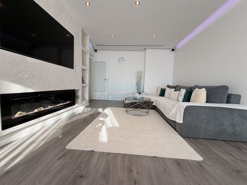 Perfekt f�r Familien! Top sanierte 4 Zimmerwohnung mit gro�em Balkon & Tiefgaragenplatz in Perg /  / 4320&nbsp;Perg / Bild 1