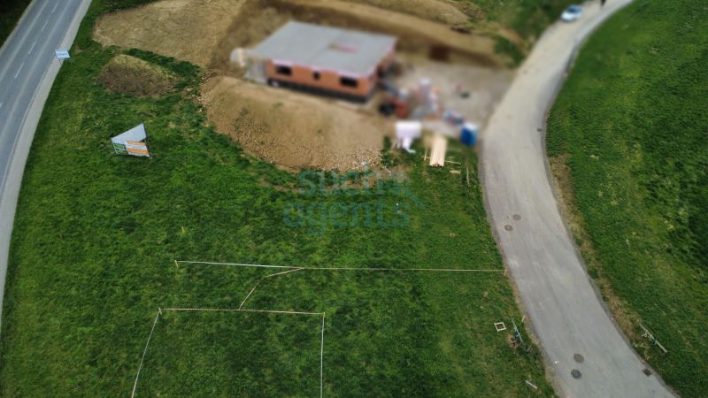 Voll erschlossenes Baugrundstück in der familienfreundlichen Gemeinde Gampern - Nahe Attersee