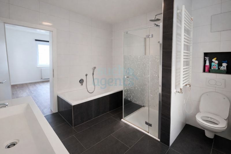 Modernisierte 3-Zimmer-Erdgeschosswohnung mit hohem Wohnkomfort /  / 4625&nbsp;Offenhausen / Bild 2