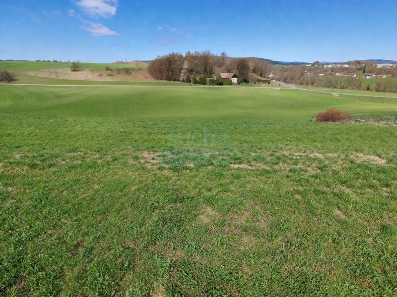 Voll erschlossenes Baugrundst�ck in der familienfreundlichen Gemeinde Gampern - Nahe Attersee /  / 4851&nbsp;Gampern / Bild 0