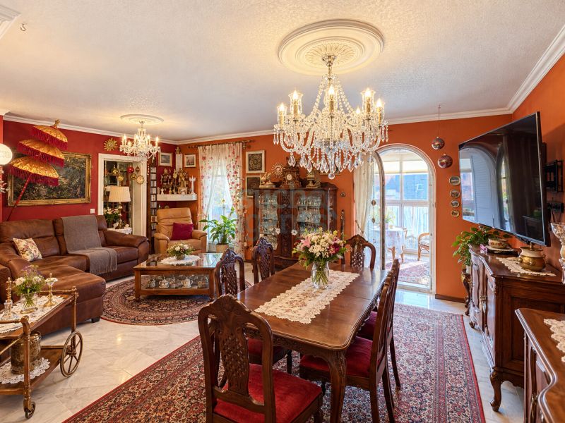 Exklusives Reihenendhaus mit Pool & Wellnessbereich ? f�r Familien und Paare mit hohen Anspr�chen /  / 4050&nbsp;Sankt Martin / Bild 2
