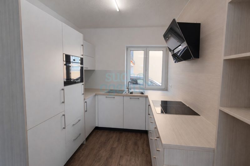 Modernisierte 3-Zimmer-Erdgeschosswohnung mit hohem Wohnkomfort /  / 4625&nbsp;Offenhausen / Bild 1