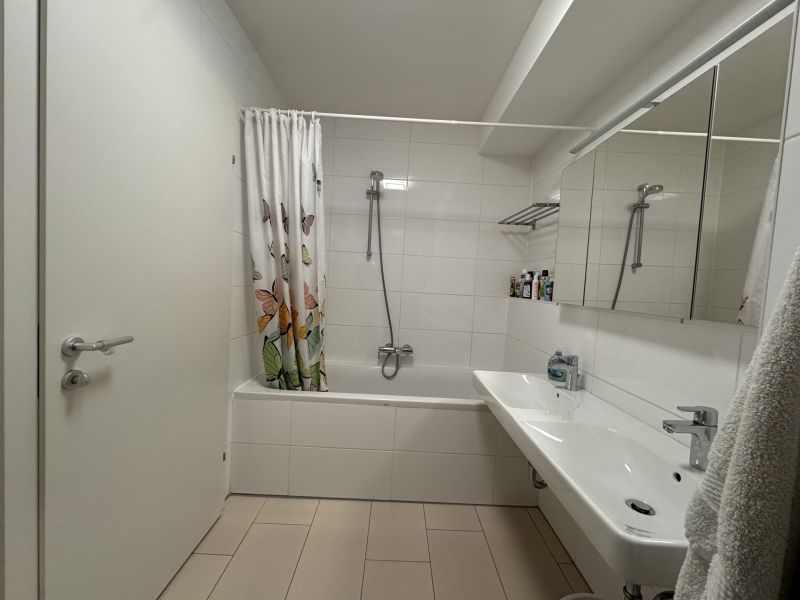 Neuer Preis! Mblierte 3-Zimmer-Wohnung mit Balkon, Lift & Gemeinschaftsgarten in Top-Lage /  / 1140 Wien / Bild 4