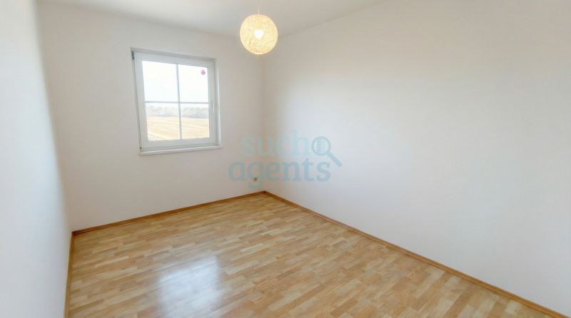 Gepflegte 3-Zimmer-Wohnung mit gro�em Balkon und Garage /  / 2625&nbsp;Schwarzau am Steinfeld / Bild 1