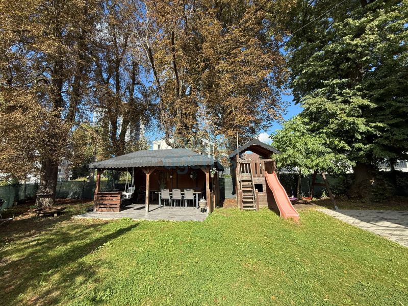 Renovierte Gartenwohnung mit 386 m Eigengarten, Balkon und zwei Stellpltzen ? Nhe Haid-Center /  / 4053 Haid / Bild 3