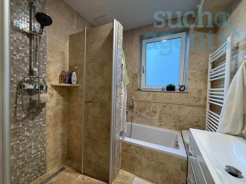 Grozgige 4 Zimmerwohnung mit Balkon Nhe Bahnhof /  / 4020 Linz / Bild 3