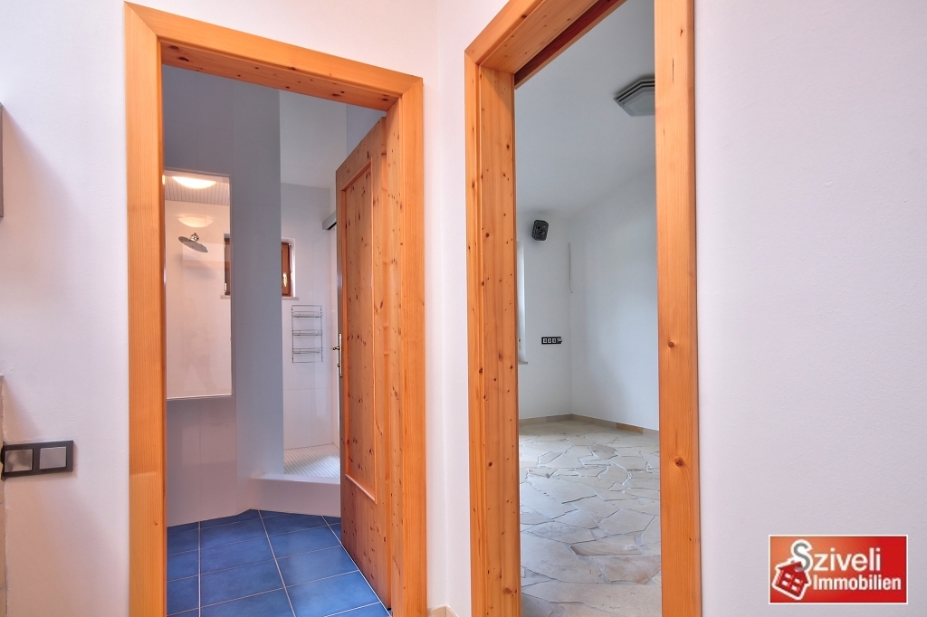 "Lebe in,mit Natur" /  / 2371 Hinterbrhl / Bild 8